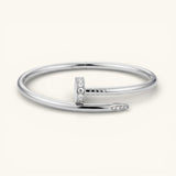 Elegance Nail Deluxe 18K Gold