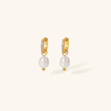 Sara Pearl Earrings