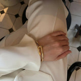 Elegance Nail Gold